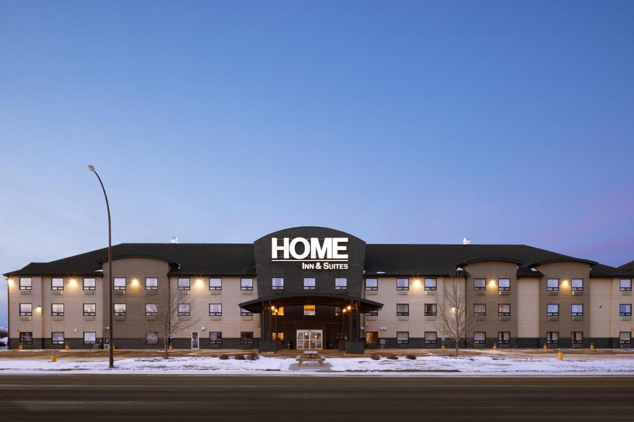 Home Inn & Suites - Swift Current Kültér fotó